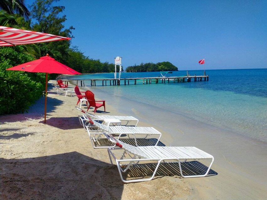 Fresh Look at All Inclusive Resorts In Honduras Reefs Ruins Rainforest Bliss