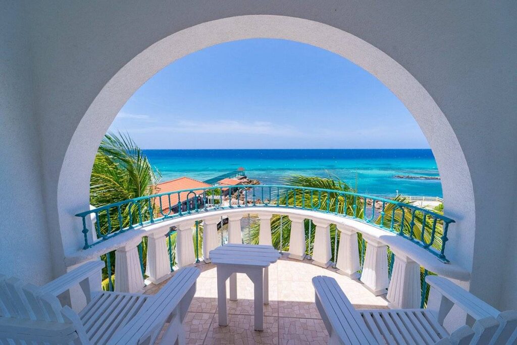 resort balcony with arch