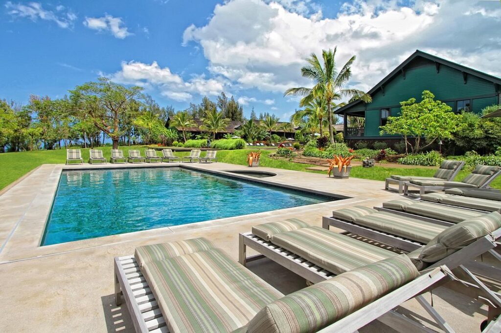 Lumeria Maui pool with lounge chairs
